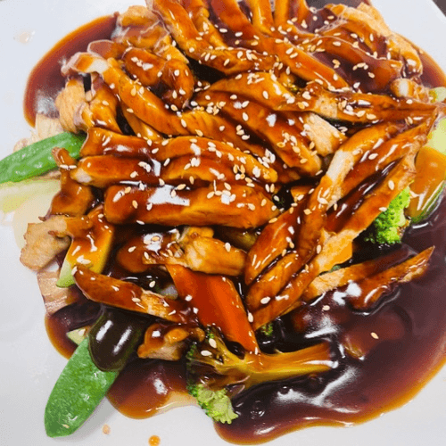 Teriyaki chicken with vegetables and sesame